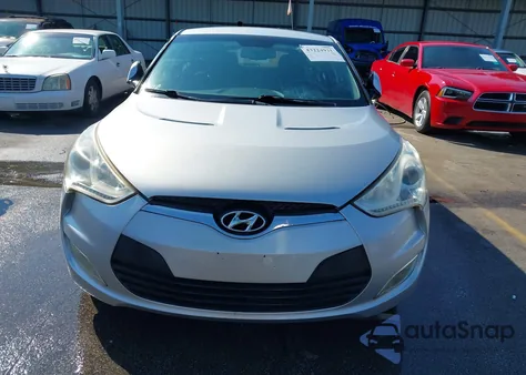 2014 Hyundai Veloster Base W/Black z USA, uszkodzony, nr VIN KMHTC6AD8EU203741